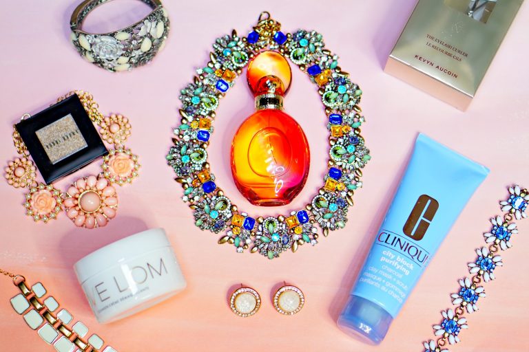 Unboxing: Bloomingdale’s Bonus Box