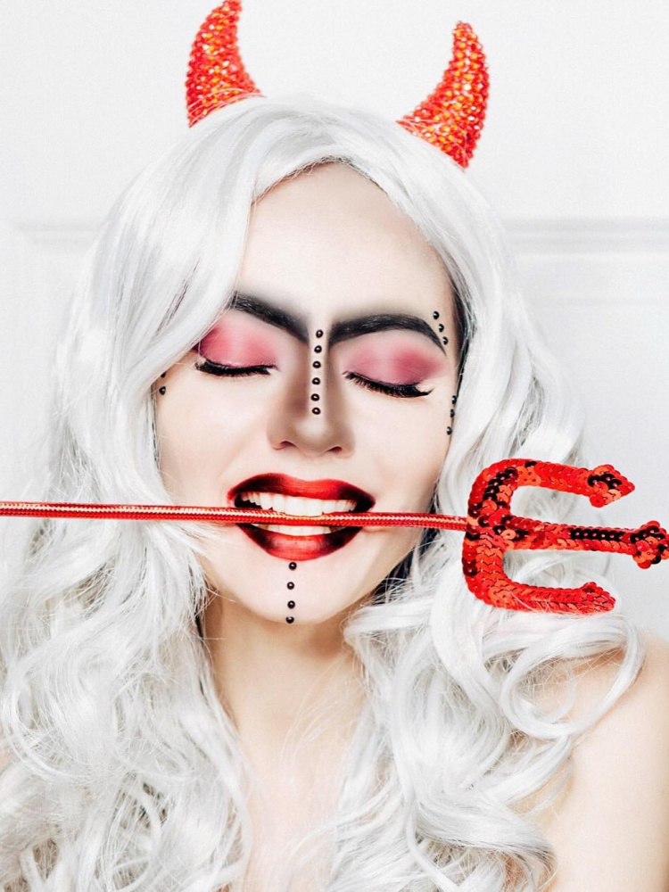 11 Last-Minute Easy Halloween Makeup Ideas - Style Sprinter