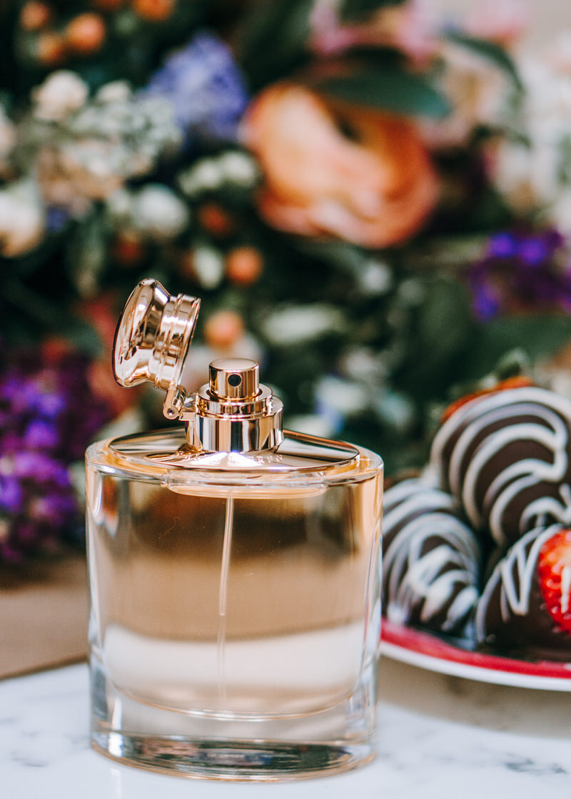 Ultimate Guide: 10 Best Perfumes for Women to Gift on Valentine's Day