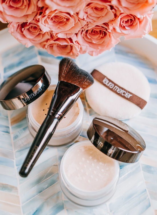 Laura Mercier Loose Setting Powder - How to Use Setting Powder