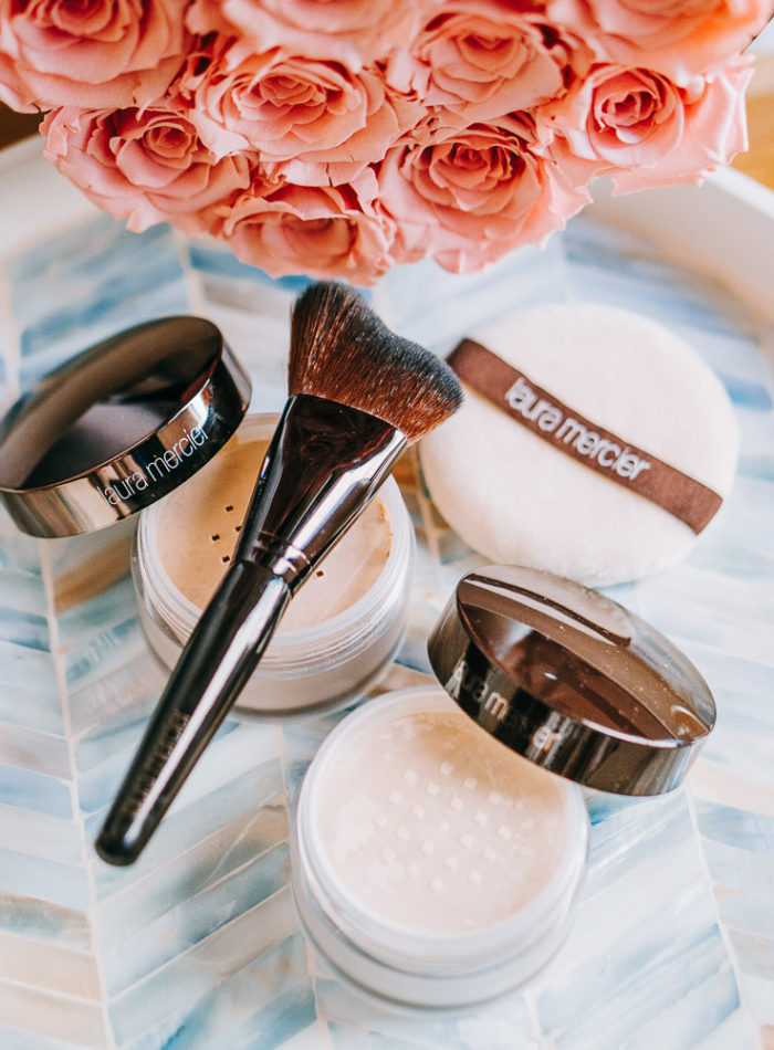 Laura Mercier Loose Setting Powder - How to Use Setting Powder
