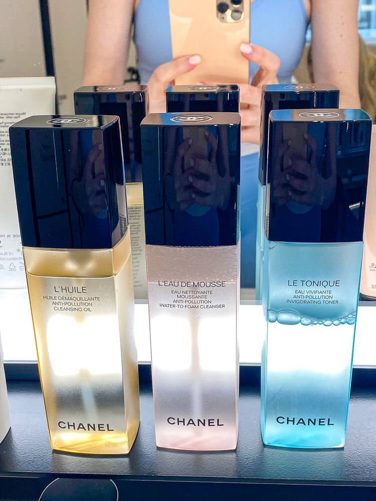 Chanel L'EAU DE MOUSSE Anti-Pollution Water to Foam Cleanser